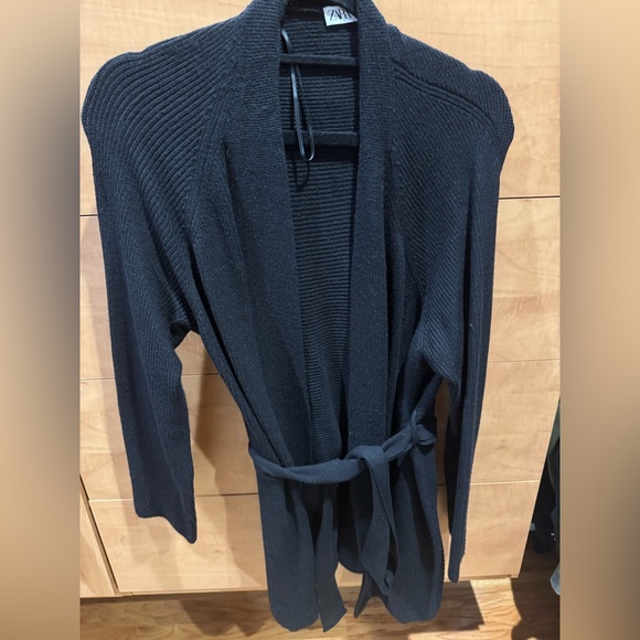 Zara Black Ribbed Cardigan Sweater - Picture 1 of 2